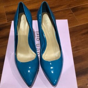 ✂️Final Sale Price BCBG patent leather Pumps